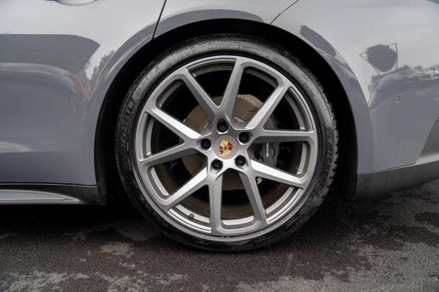 Photo of 2025 Gray Porsche Panamera