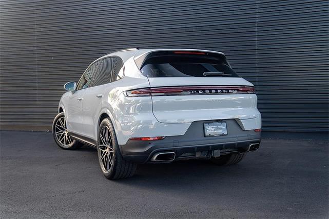 Photo of 2025 Chalk Porsche Cayenne