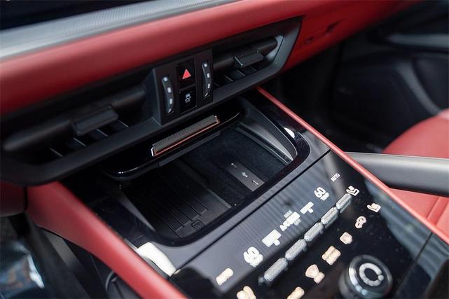 Photo of 2025 Chalk Porsche Cayenne