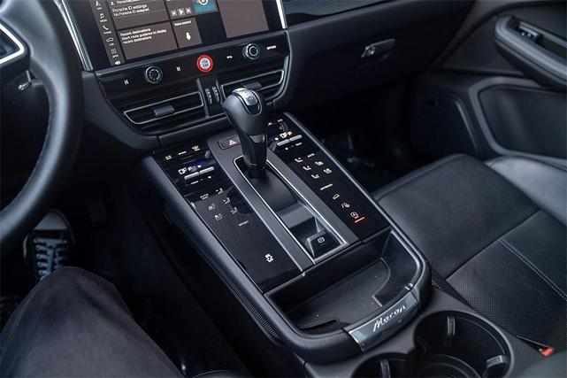 Photo of 2024 Black Porsche Macan