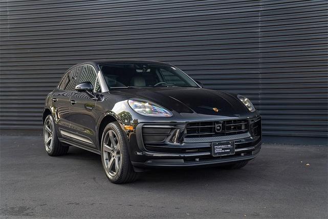 Photo of 2024 Black Porsche Macan