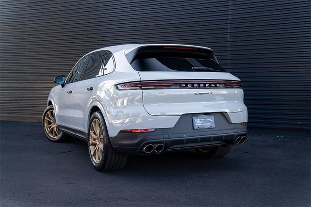 Photo of 2024 Chalk Porsche Cayenne