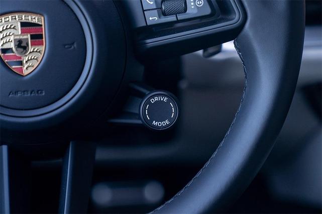 Photo of 2024 Chalk Porsche Cayenne