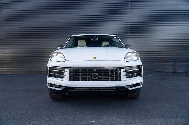 Photo of 2024 Chalk Porsche Cayenne