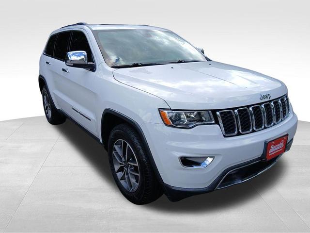 Photo of 2021 Bright White Clearcoat Jeep Grand Cherokee