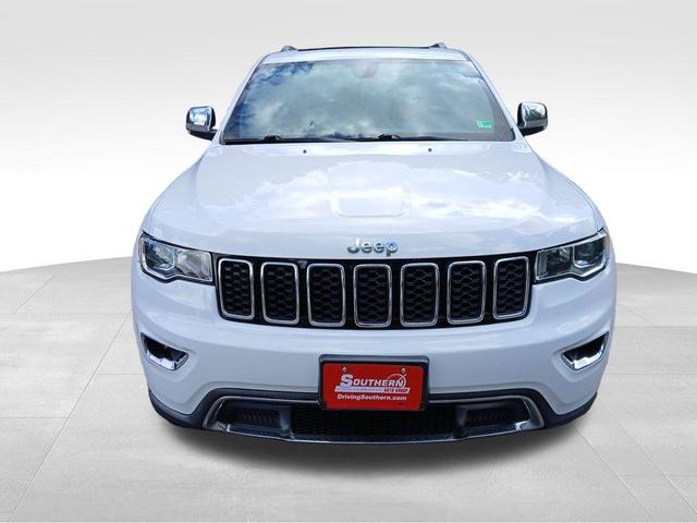 Photo of 2021 Bright White Clearcoat Jeep Grand Cherokee