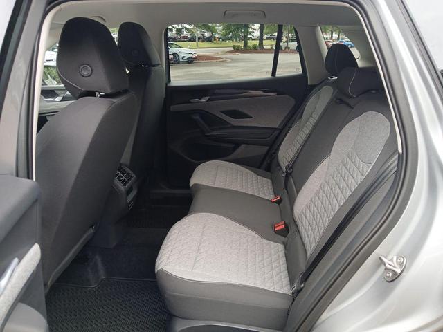 Photo of 2025 Pyrite Silver Metallic Volkswagen Tiguan