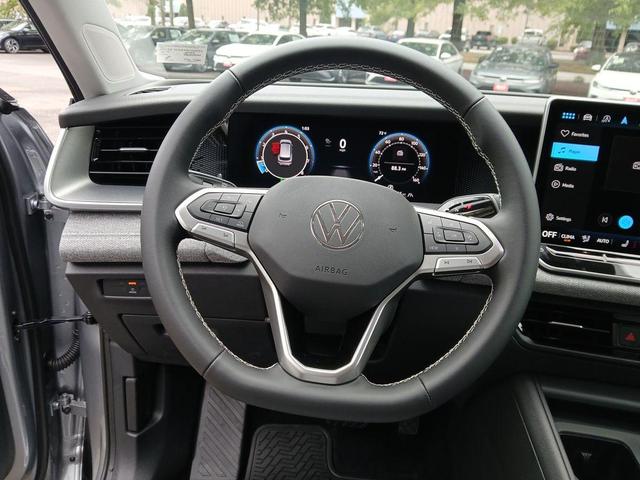 Photo of 2025 Pyrite Silver Metallic Volkswagen Tiguan