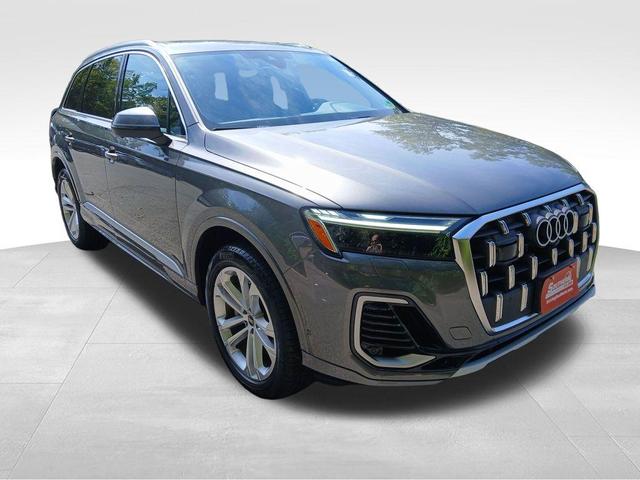 Photo of 2025 Samurai Gray Metallic Audi Q7