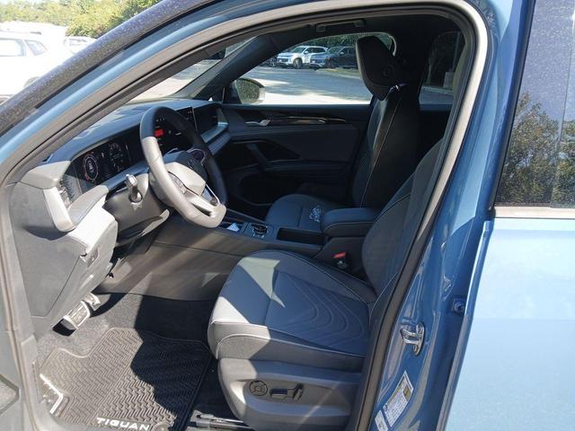 Photo of 2025 Monterey Blue W/Black Roof Volkswagen Tiguan