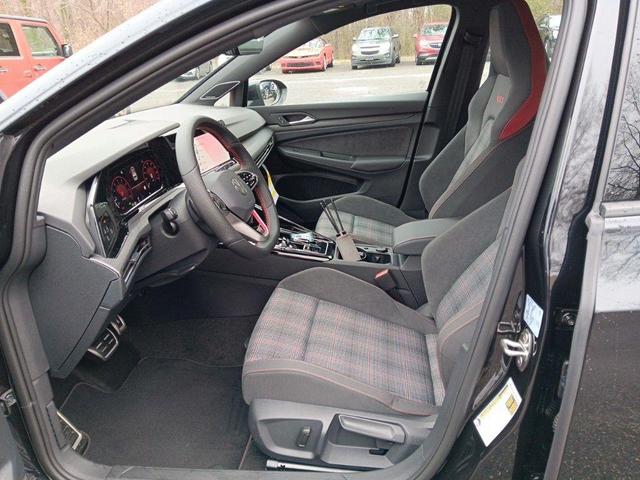 Photo of 2024 Deep Black Pearl Effect Volkswagen Golf GTI