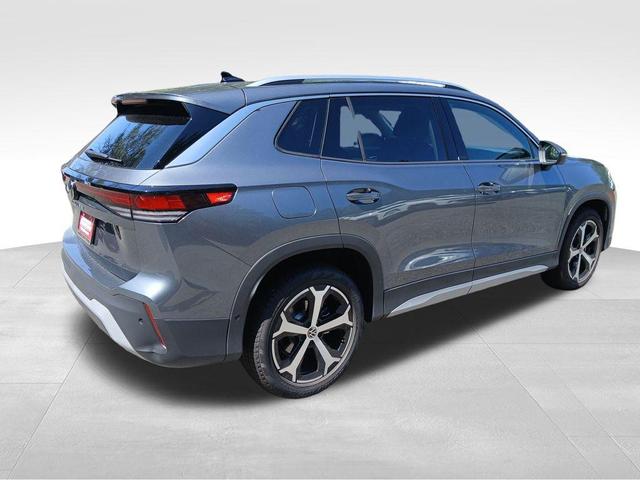 Photo of 2025 Platinum Gray Metallic Volkswagen Tiguan