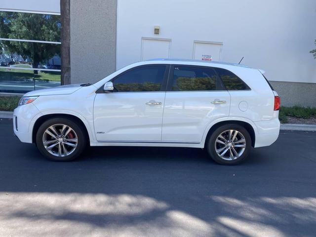 Photo of 2015 Snow White Pearl Kia Sorento