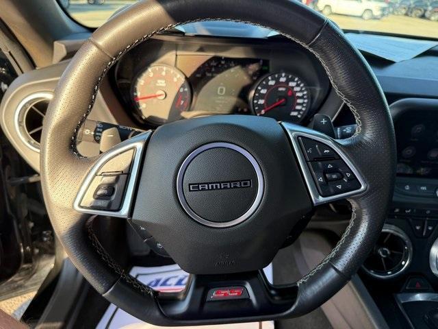 Photo of 2023 Black Chevrolet Camaro