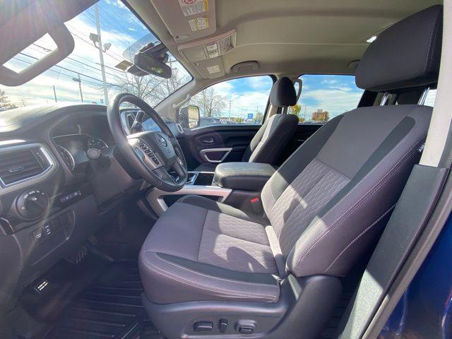 Photo of 2020 Deep Blue Pearl Metallic Nissan Titan XD