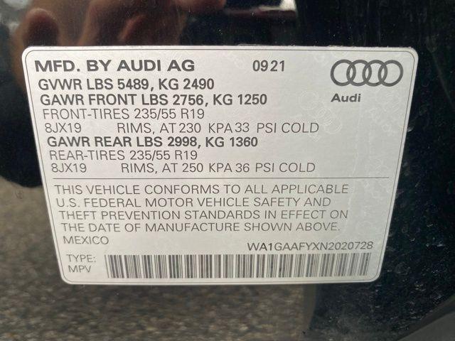 Photo of 2022 Black Metallic Audi Q5