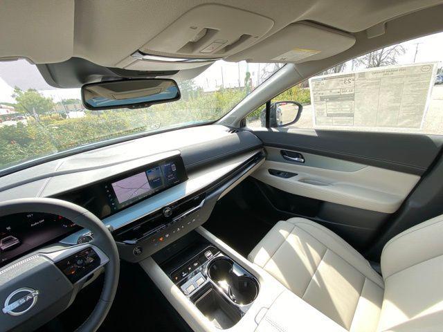Photo of 2025 Aurora Blue Pearl Metallic/Super Black Nissan Murano
