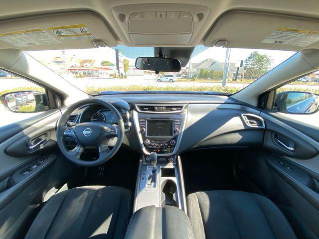 Photo of 2021 Deep Blue Pearl Nissan Murano