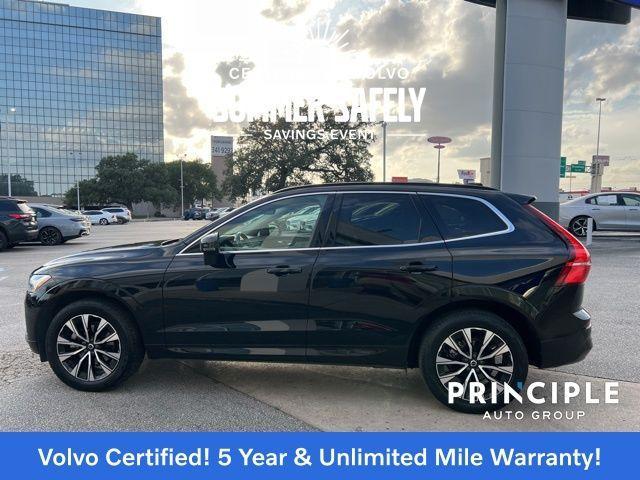 Photo of 2023 Onyx Black Metallic Volvo XC60