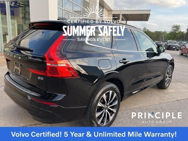 Photo of 2023 Onyx Black Metallic Volvo XC60