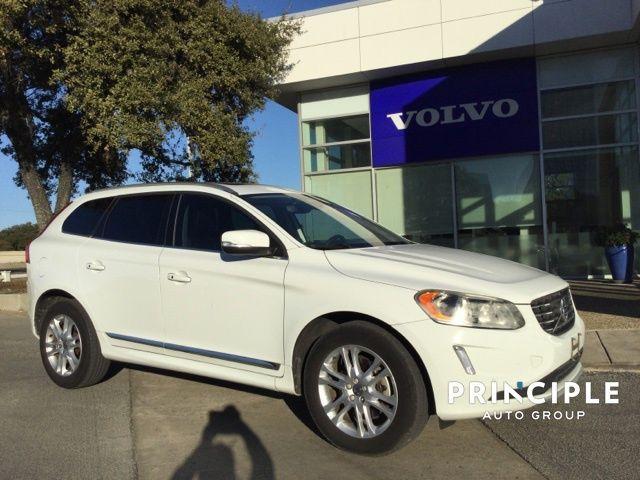 2016 Volvo XC60