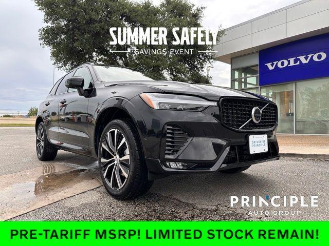 Photo of 2025 Onyx Black Metallic Volvo XC60
