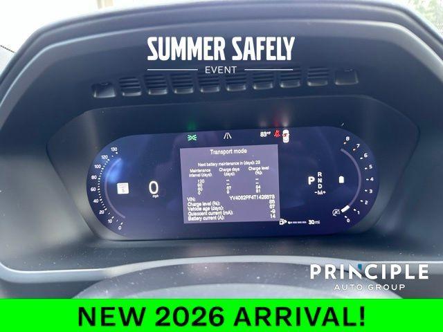 Photo of 2026 Crystal White Volvo XC90