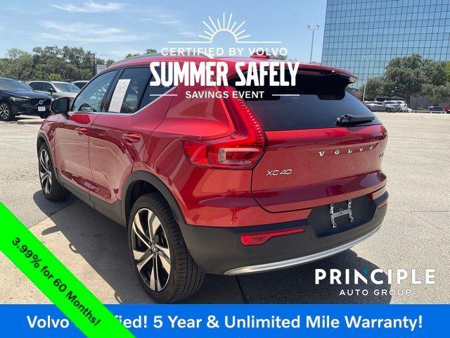 Photo of 2024 Fusion Red Metallic Volvo XC40