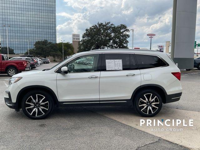 Photo of 2022 Platinum White Pearl Honda Pilot