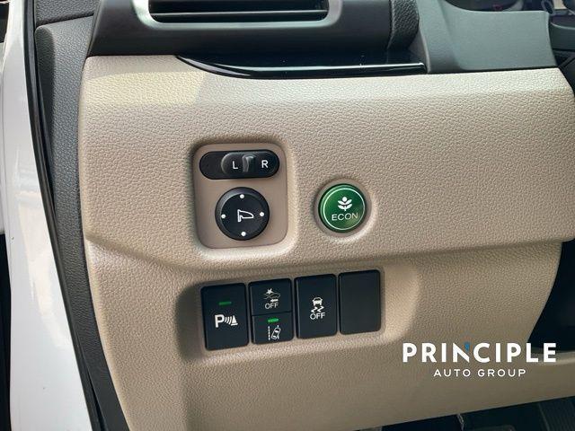 Photo of 2022 Platinum White Pearl Honda Pilot
