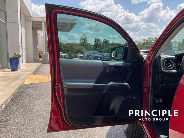 Photo of 2022 Red Metallic Toyota Tacoma