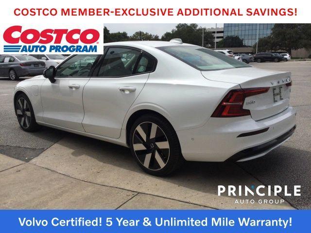 Photo of 2024 Crystal White Metallic Volvo S60 Recharge Plug-In Hybrid
