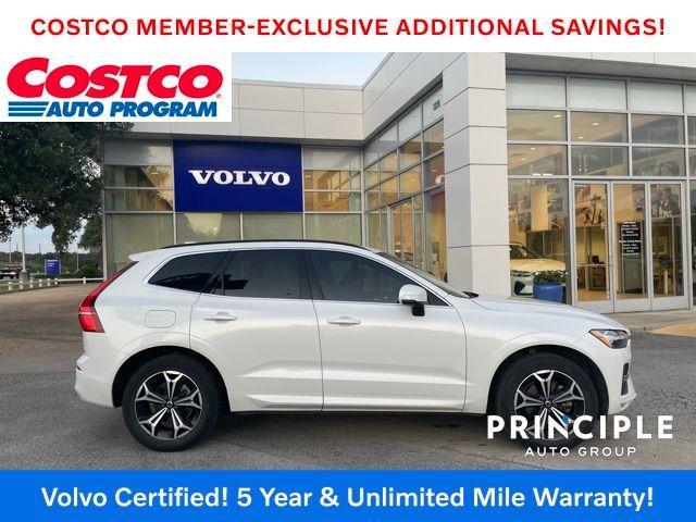 Photo of 2022 Crystal White Metallic Volvo XC60