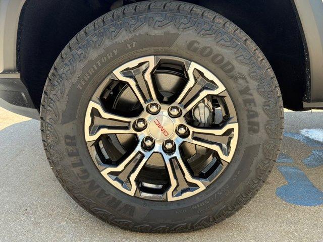 Photo of 2025 Gray GMC Canyon