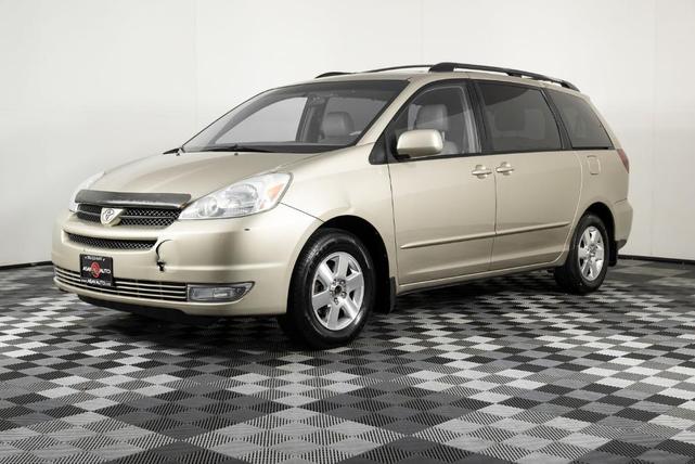 2004 Toyota Sienna