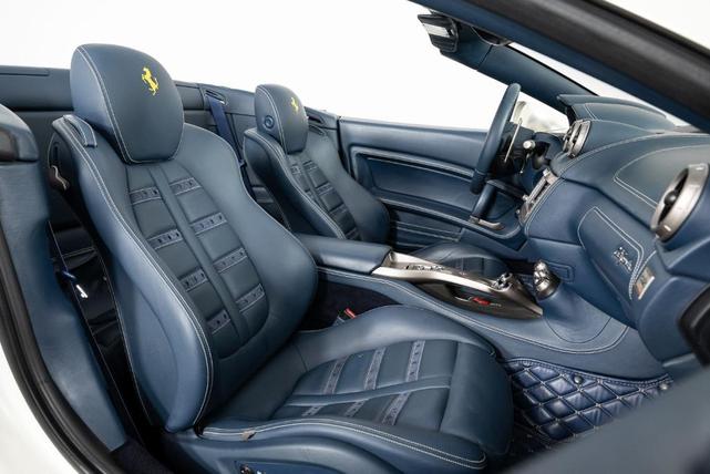 Photo of 2012 White Ferrari California