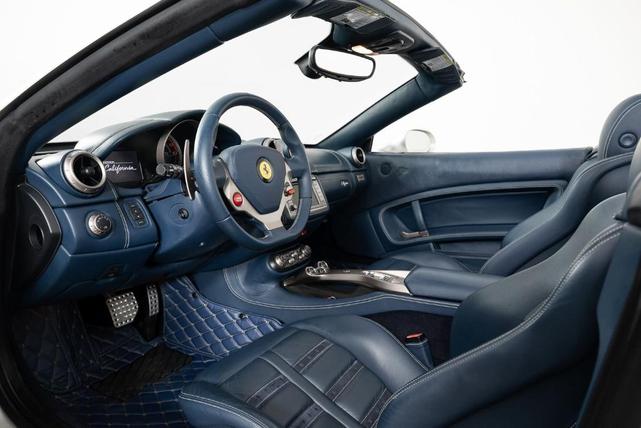 Photo of 2012 White Ferrari California