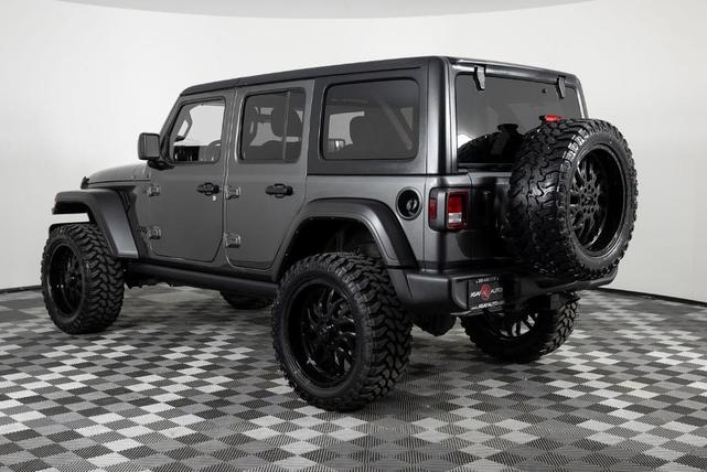 Photo of 2023 Black Jeep Wrangler