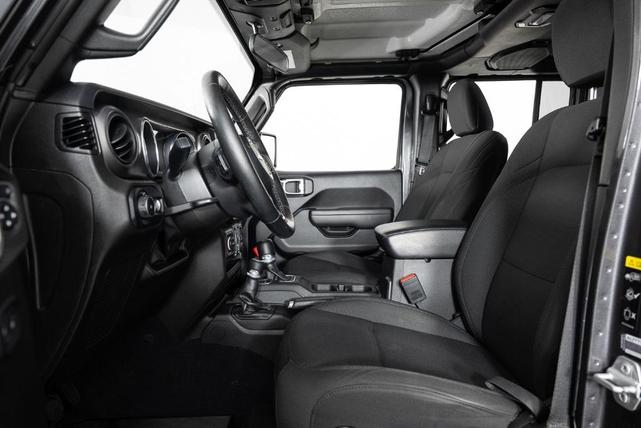 Photo of 2023 Black Jeep Wrangler