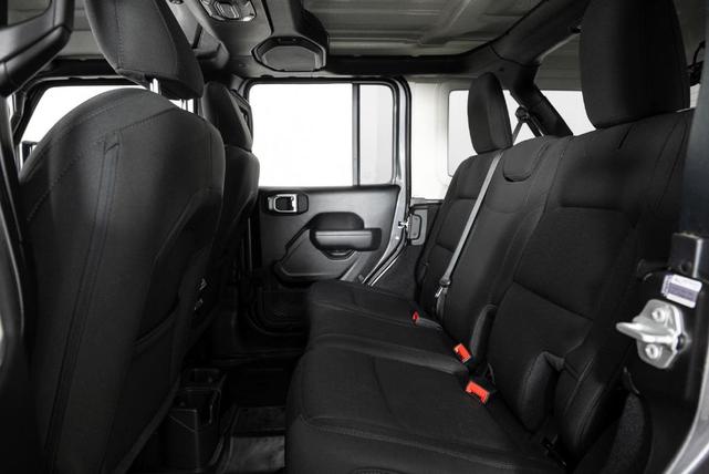 Photo of 2023 Black Jeep Wrangler