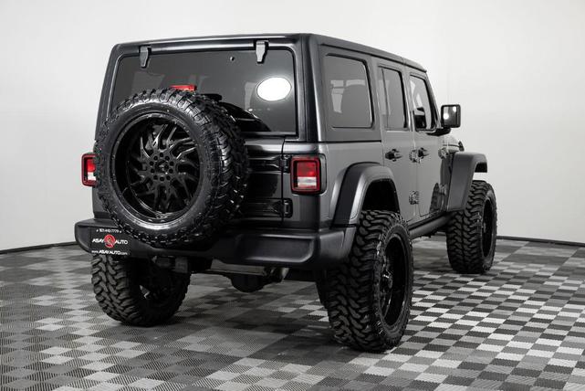 Photo of 2023 Black Jeep Wrangler