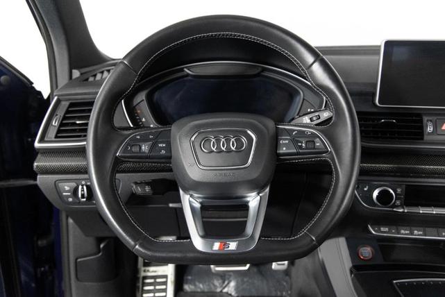 Photo of 2018 Navarra Blue Metallic Audi SQ5