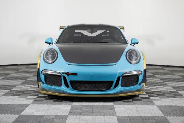 Photo of 2016 White Porsche 911
