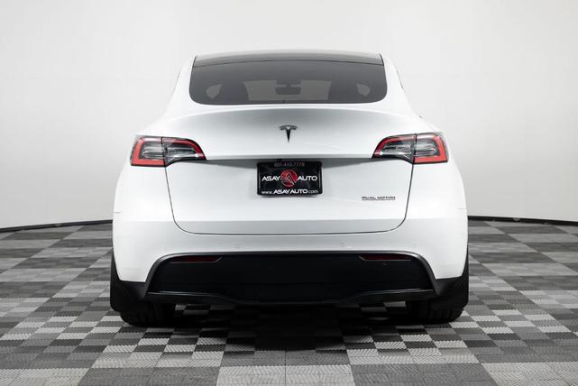 Photo of 2021 Pearl White Multi Tesla Model Y