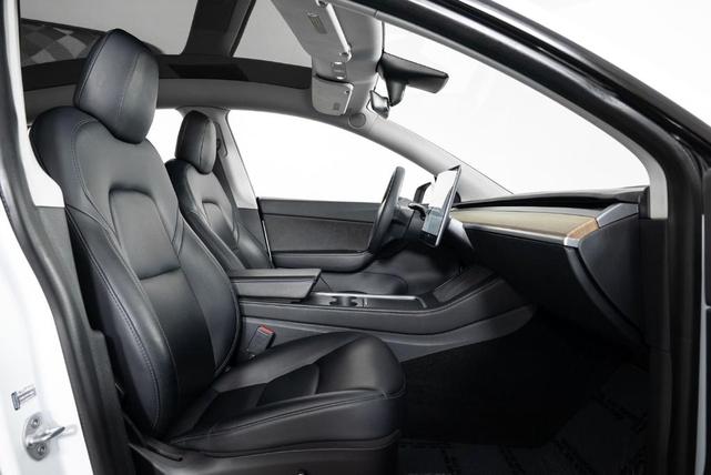 Photo of 2021 Pearl White Multi Tesla Model Y