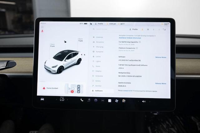 Photo of 2021 Pearl White Multi Tesla Model Y