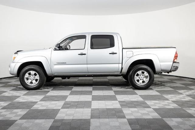 Photo of 2006 Silver Toyota Tacoma