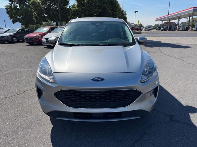Photo of 2021 Silver Ford Escape
