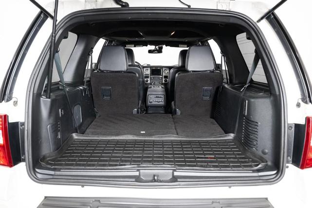 Photo of 2017 White Ford Expedition