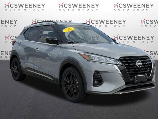 Photo of 2022 Boulder Gray Pearl Nissan Kicks